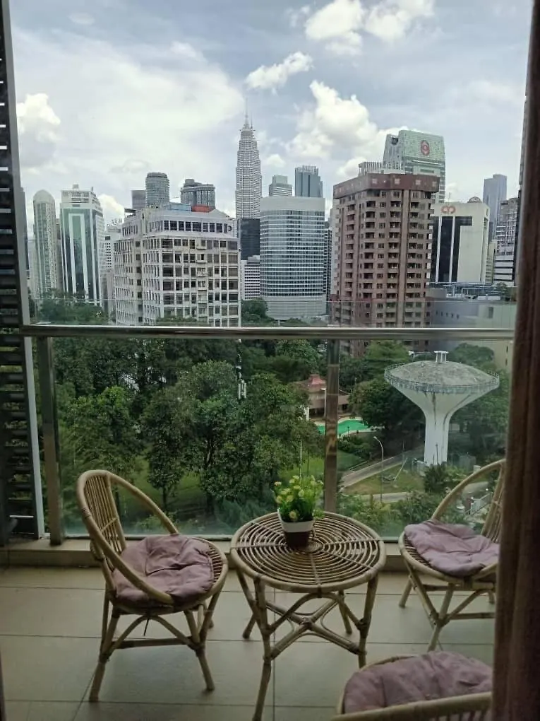 Suasana Bukit Ceylon Klcc By Swifttravels Hostel Kuala Lumpur 0*,